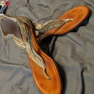 Jessica Simpson Kalie Feather Sandals